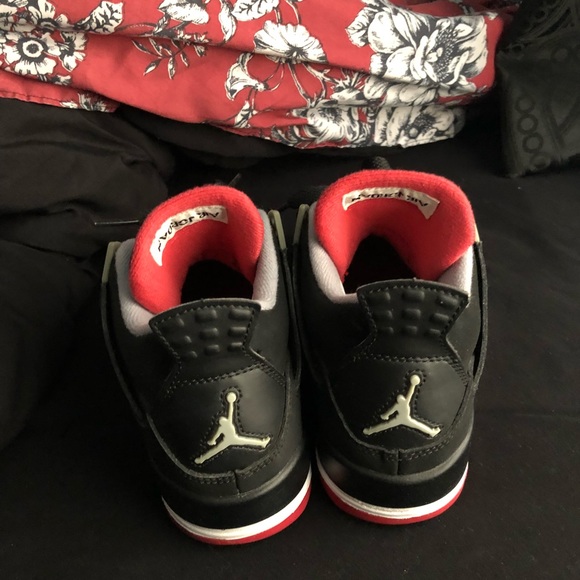 jordan 4s - Picture 4 of 7
